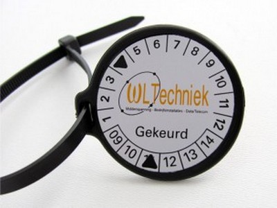KEURINGSSTICKER NEN3140 GEEL 25MM
