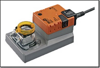 SM24A/S2A  AANDRIJVING+2 HULPSCHAKE