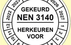 KEURINGSLABEL 34MM GEEL NEN 3140